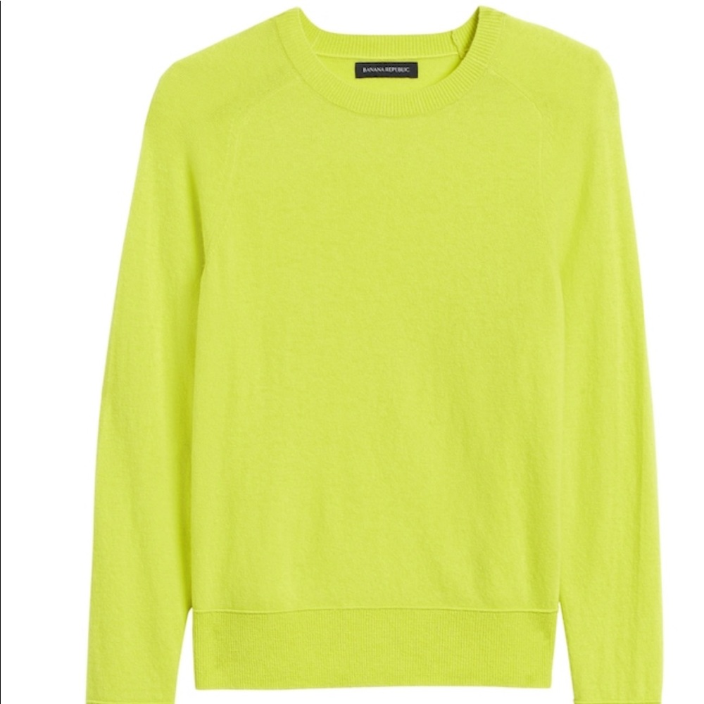 NWT- Banana Republic Sweater